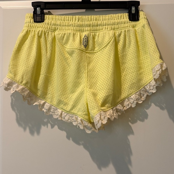 NWOT Free People Tip Off Shorties - Picture 5 of 8